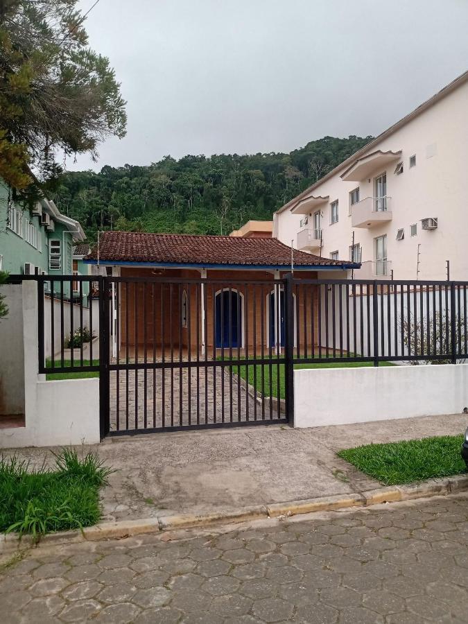 Casa Praia Grande Com Churrasqueira Villa Ubatuba Eksteriør bilde
